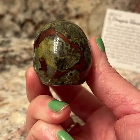 Artistone Gem Dragon Blood Stone Skull Crystal - Picture 4 of 7